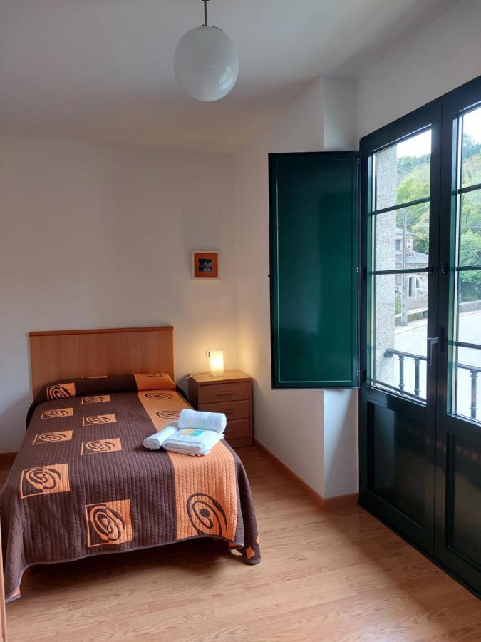 Hospederia Externa Del Monasterio Hotell Samos Eksteriør bilde
