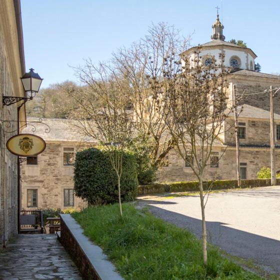 Hospederia Externa Del Monasterio Hotell Samos Eksteriør bilde